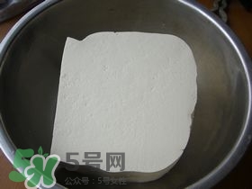 豆腐丸子散了怎么辦？豆腐丸子怎么做不散？