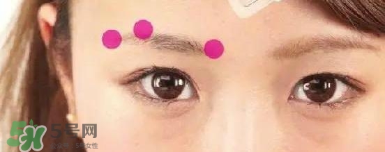 液體眉筆怎么用？液體眉筆使用方法