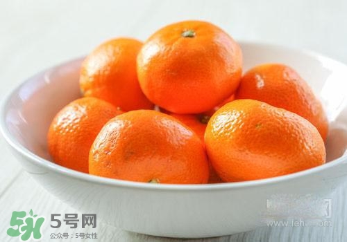 橘子和蝦可以一起吃嗎？橘子和蝦一起吃的害處