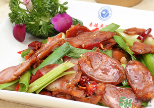 香腸發(fā)酸還能吃嗎？香腸發(fā)酸的原因