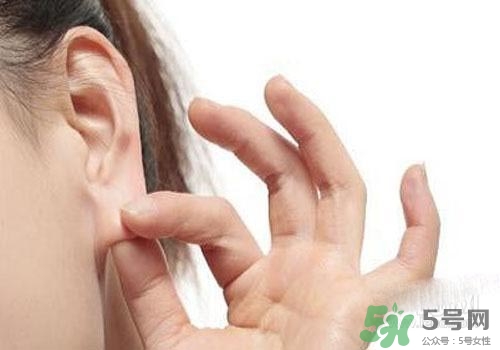 冬天耳朵長凍瘡怎么辦？怎么預(yù)防冬天耳朵長凍瘡？
