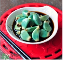 臘八蒜用什么醋好？臘八蒜用陳醋還是白醋？