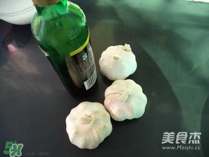 臘八蒜用什么蒜？臘八蒜用新蒜還是老蒜？