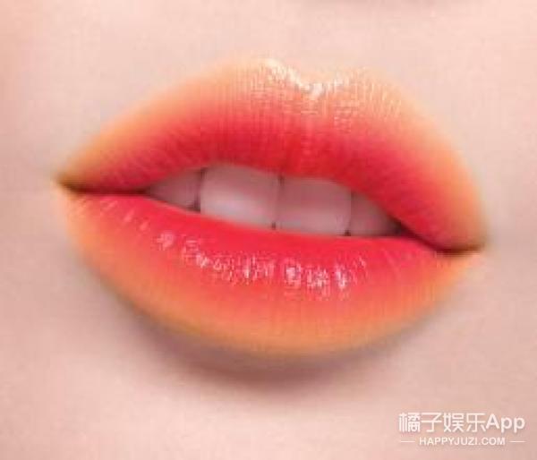 反咬唇妝怎么畫？反咬唇妝畫法圖解