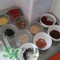 怎么用電飯煲煮臘八粥？電飯煲怎么熬臘八粥？