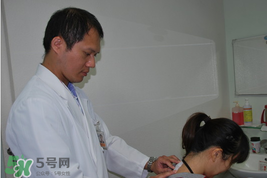 三九貼怎么貼？三九貼的貼法