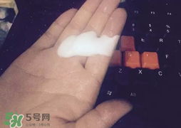 嬌韻詩綠吸盤好用嗎？嬌韻詩綠吸盤怎么樣？