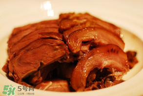 鹵豬頭肉多少錢一斤？醬鹵豬頭肉多少錢一斤？