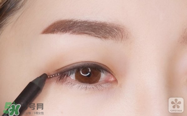 徐玄振妝容怎么化？徐玄振仿妝教程