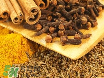 有狐臭不能吃什么食物？有狐臭的人不能吃什么