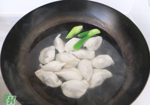 ?冷凍水餃怎么煮不破？冷凍水餃怎么煮好吃？