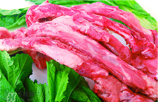 腌排骨放多少鹽？腌排骨一斤肉放多少鹽？