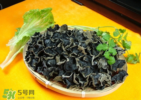 干木耳發(fā)霉了還能吃嗎？干木耳發(fā)霉了怎么處理？
