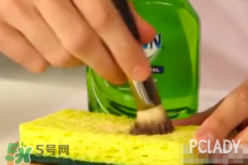 眉刷怎么清洗？眉刷的清洗方法