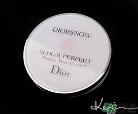 dior迪奧氣墊好用嗎？dior迪奧氣墊和蘭蔻氣墊哪個(gè)好用？