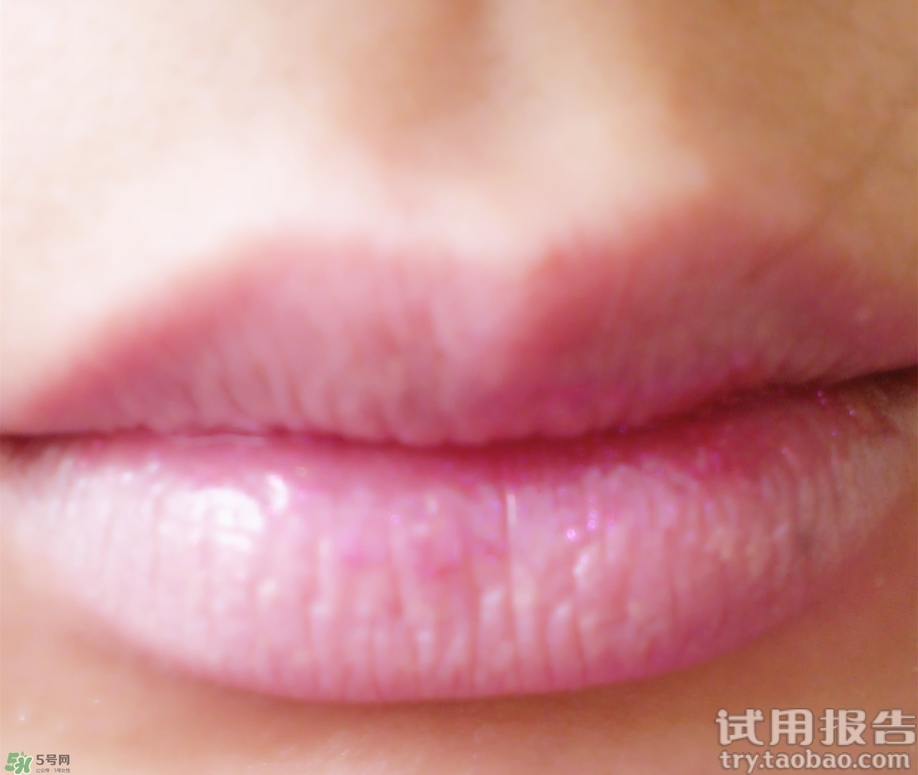 唇部遮瑕膏能吃嗎？唇部遮瑕膏吃了有毒嗎？