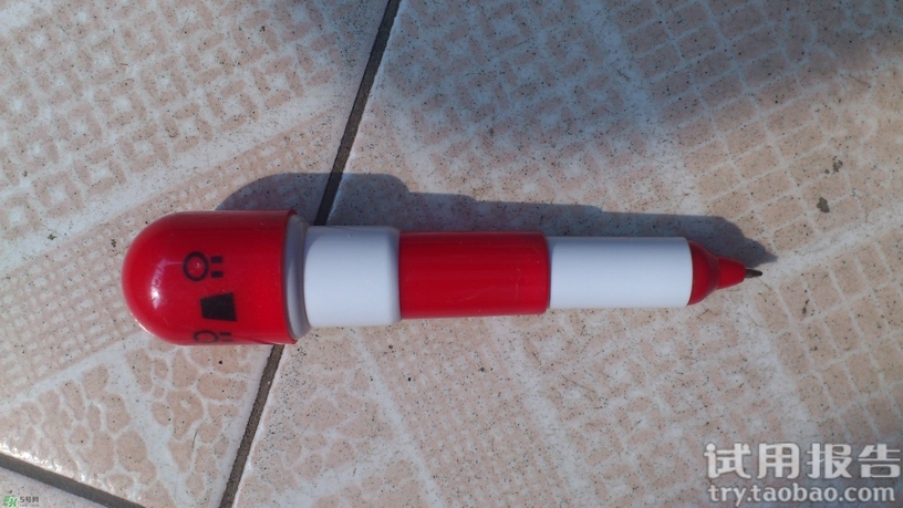 唇部遮瑕膏能吃嗎？唇部遮瑕膏吃了有毒嗎？