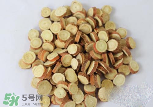 高血脂泡腳用什么藥好？高血脂用什么藥泡腳？