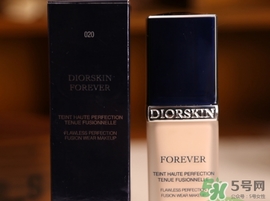 迪奧粉底液哪款好？dior迪奧哪款粉底液好用？