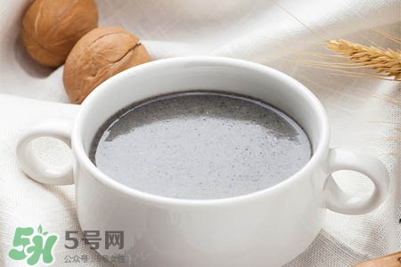 芝麻糊不能和什么一起吃？芝麻糊與哪些食物相克？