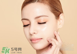妝前乳是乳液?jiǎn)?？妝前乳和乳液的區(qū)別
