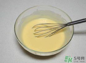 面糊用熱水還是涼水？面糊是用熱水調(diào)還是用涼水調(diào)？