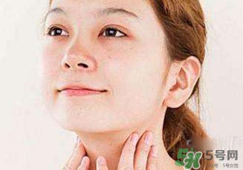 補水霜什么時候用？補水霜什么時候用好？