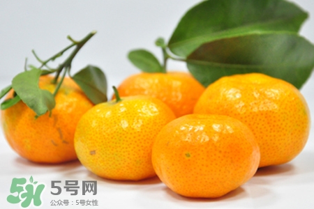 烤沙糖桔可以治咳嗽嗎？蒸沙糖桔可以治咳嗽嗎？