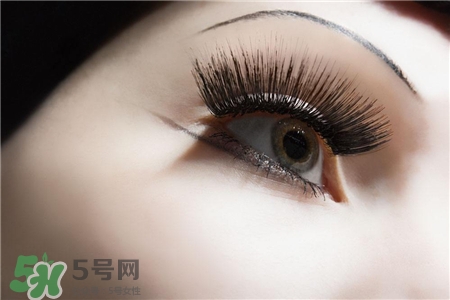 倒睫手術(shù)會留疤嗎?倒睫手術(shù)多久可以恢復?