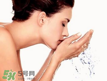 天天用白醋洗臉好嗎？每天用白醋洗臉對皮膚有傷害嗎