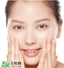 精華什么年紀(jì)用？精華什么年齡開始用？