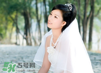 拍婚紗照可以戴眼鏡嗎？拍婚紗照戴眼鏡好不好？