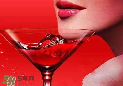 紅酒做面膜可以直接敷臉嗎？紅酒可以直接敷臉嗎？