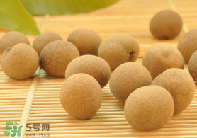 桂圓皮長(zhǎng)霉了能吃嗎？桂圓皮發(fā)霉了里面可以吃嗎？