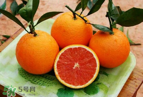 血橙上火嗎？血橙吃多了會(huì)上火嗎？