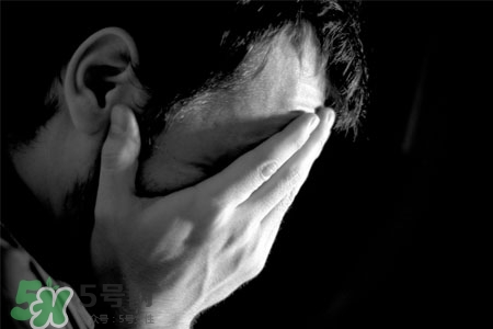 為什么春天容易抑郁？春天是抑郁癥高發(fā)季