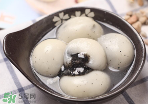 芝麻湯圓上火嗎？吃黑芝麻湯圓上火嗎？