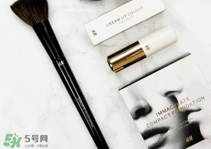hm化妝刷多少錢？hm化妝刷怎么樣？
