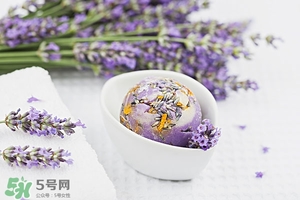 手工皂洗臉好嗎？手工皂和洗面奶哪個(gè)好？