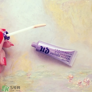 urban decay眼部打底膏哪個顏色好？urban decay眼部打底膏試色