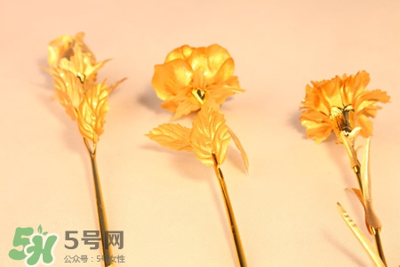 情人節(jié)可以送金玫瑰嗎？情人節(jié)送金玫瑰好嗎？