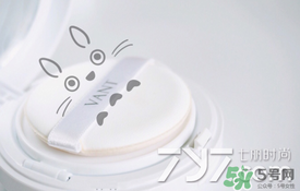 vant氣墊cc黑色和白色哪款好？vant36.5氣墊cc黑色和白色區(qū)別