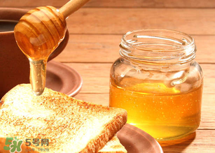 春天喝什么蜂蜜好？春天吃哪種蜂蜜好？