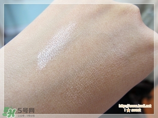 貝玲妃高光棒怎么用？貝玲妃高光棒使用方法