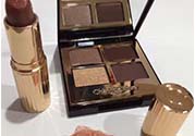 tom ford和charlotte tilbury哪個(gè)好？tf口紅和ct口紅哪個(gè)好？