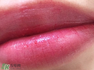 tom ford和mac哪個好？tom ford口紅和mac口紅哪個好？