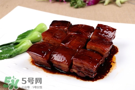 紅燒肉可以用紅糖嗎？紅燒肉用紅糖還是白糖？