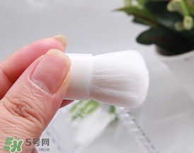 canmake花瓣高光怎么用？canmake花瓣雕刻高光使用方法