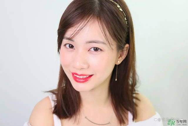紀(jì)梵希小羊皮是真皮嗎？紀(jì)梵希小羊皮是羊皮嗎？