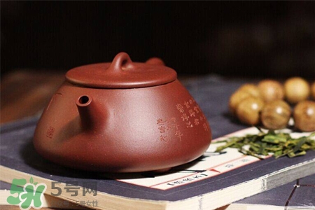 如何清洗紫砂壺茶垢？紫砂壺的茶垢怎么清洗？